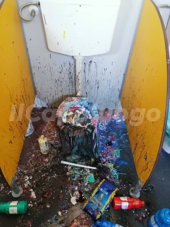 Vandali all’Istituto Rodari di Pianola