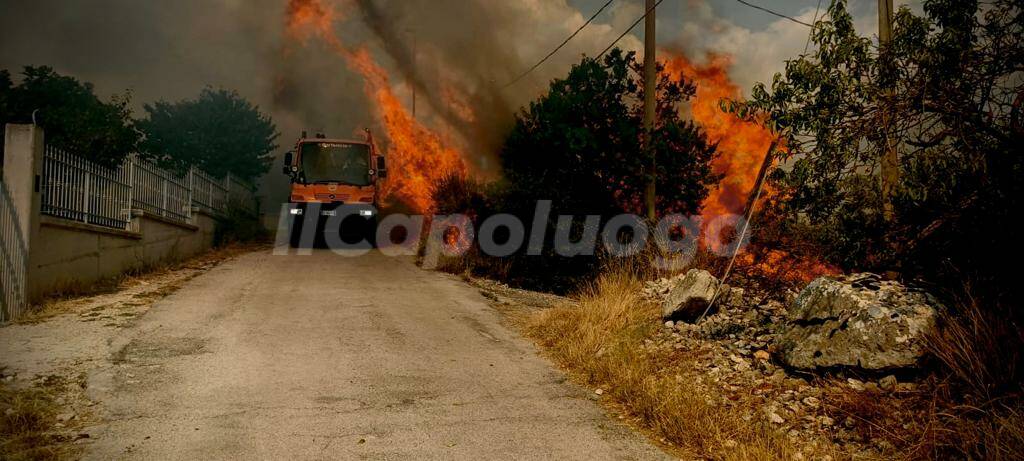 L’Aquila, incendio in zona San Giacomo
