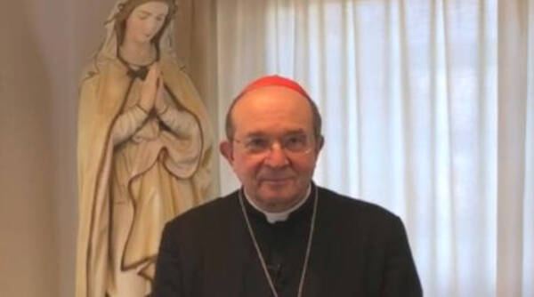 729esima Perdonanza, il Cardinale Petrocchi: “Oggi il Fuoco del Perdono acceso nel cuore del mondo”