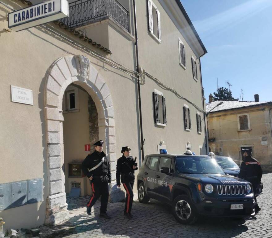Violenza sessuale in centro a L’Aquila, arrestato 25enne