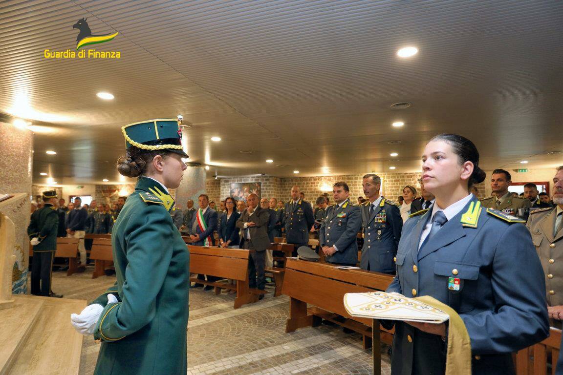L’Aquila, la Guardia di Finanza festeggia San Matteo
