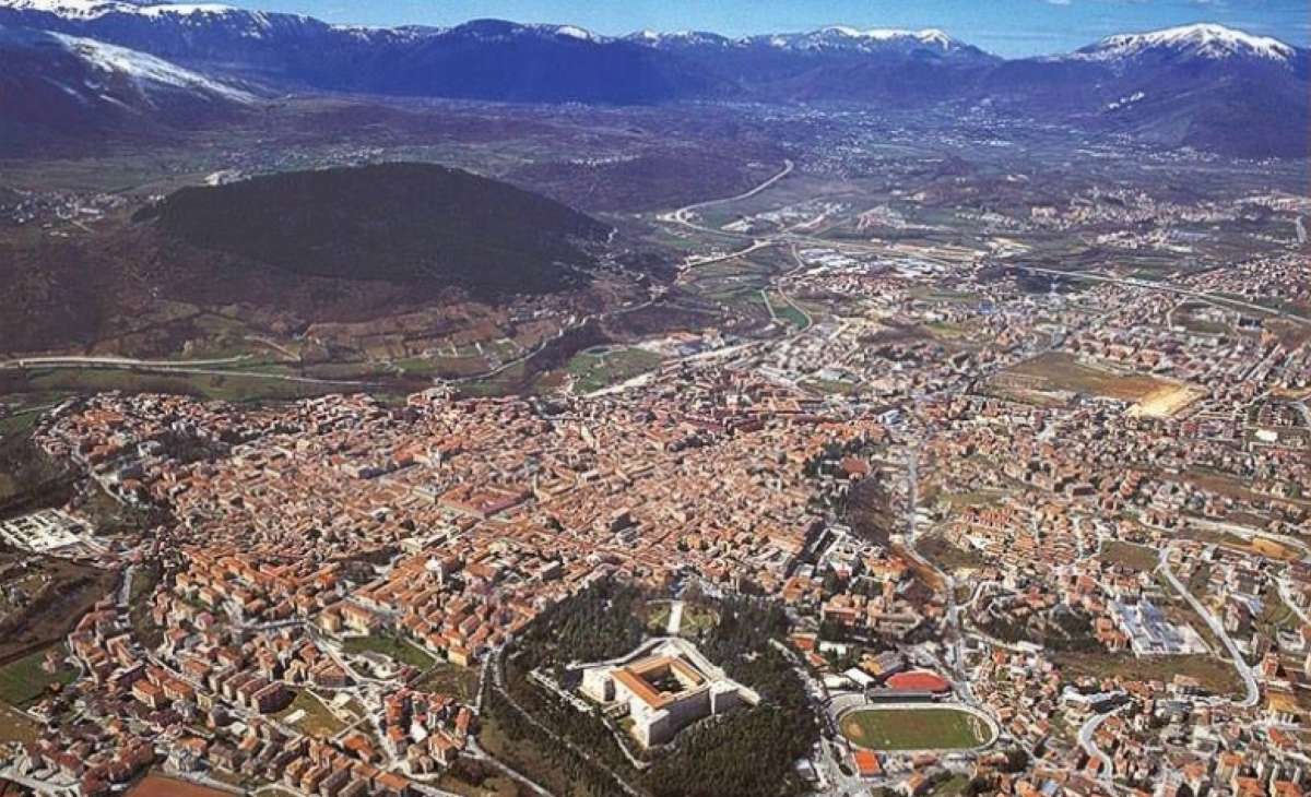 ADSU L’AQUILA: NON VALIDA GRADUATORIA STUDENTI AVENTI DIRITTO ALL’ALLOGGIO, PRESTO BANDO 160 POSTI | Ultime notizie di cronaca Abruzzo