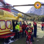 Gran Sasso, alpinista perde la presa e precipita