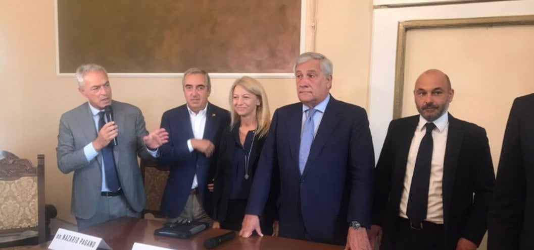 ANTONIO TAJANI A SULMONA, “FORZA ITALIA SI DIMOSTRA MOVIMENTO ATTRATTIVO ANCHE IN ABRUZZO” | Ultime notizie di cronaca Abruzzo