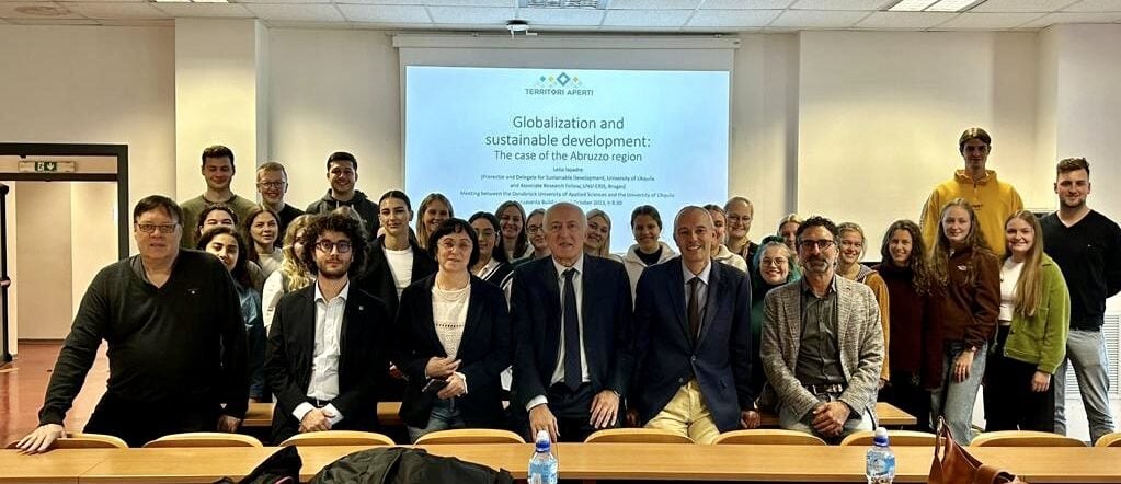 TURISMO SOSTENIBILE: TOUR AQUILANO PER 30 STUDENTI TEDESCHI | Ultime notizie di cronaca Abruzzo