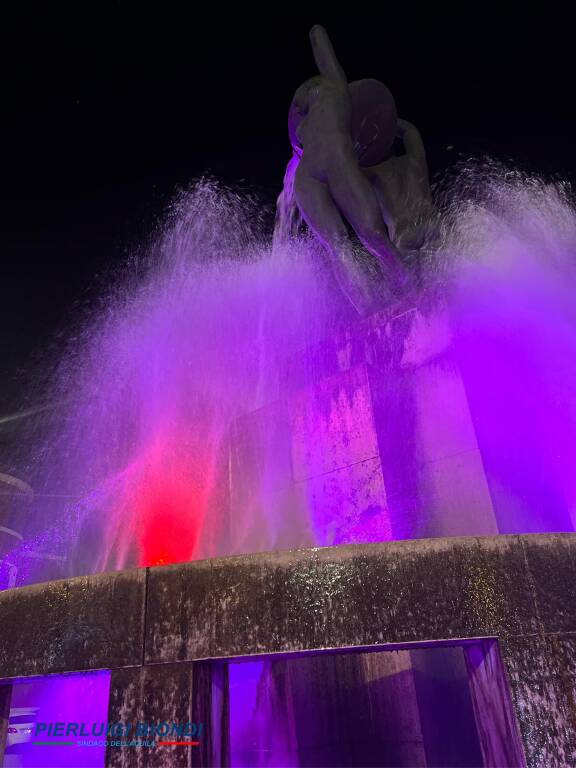 Fontana Luminosa in rosa per la prevenzione del tumore al seno