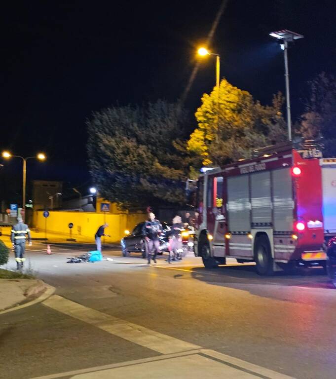 Grave incidente in Via Panella, ferito un rider
