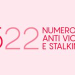 LOTTA CONTRO LA VIOLENZA SULLE DONNE, SU AUTOBUS DELL’AQUILA LA PUBBLICITA’ DEL NUMERO VERDE 1522 | Ultime notizie di cronaca Abruzzo