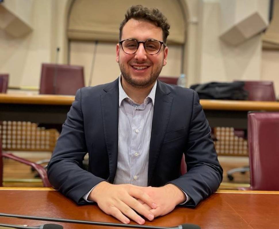 L’AQUILA, MACCARONE: “DA SCIMIA ATTI DI DELIRIO POLITICO, LEGA CONTINUA LAVORO SU FRAZIONI” | Ultime notizie di cronaca Abruzzo