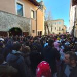 L’AQUILA, DE ANGELIS: “RAVE A CIELO APERTO NEL COLLEGIO DEL PREMIER MELONI, CITTA’ NEL DEGRADO” | Ultime notizie di cronaca Abruzzo