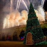 CASTEL DI SANGRO, GRANDE SPETTACOLO ALL’ACCENSIONE DELLE LUMINARIE IN PIAZZA PLEBISCITO | Ultime notizie di cronaca Abruzzo