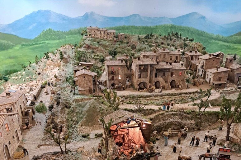 L’ABRUZZO DI UN TEMPO, PRESEPE CON 1.133 FIGURE DI LEGNO | Ultime notizie di cronaca Abruzzo