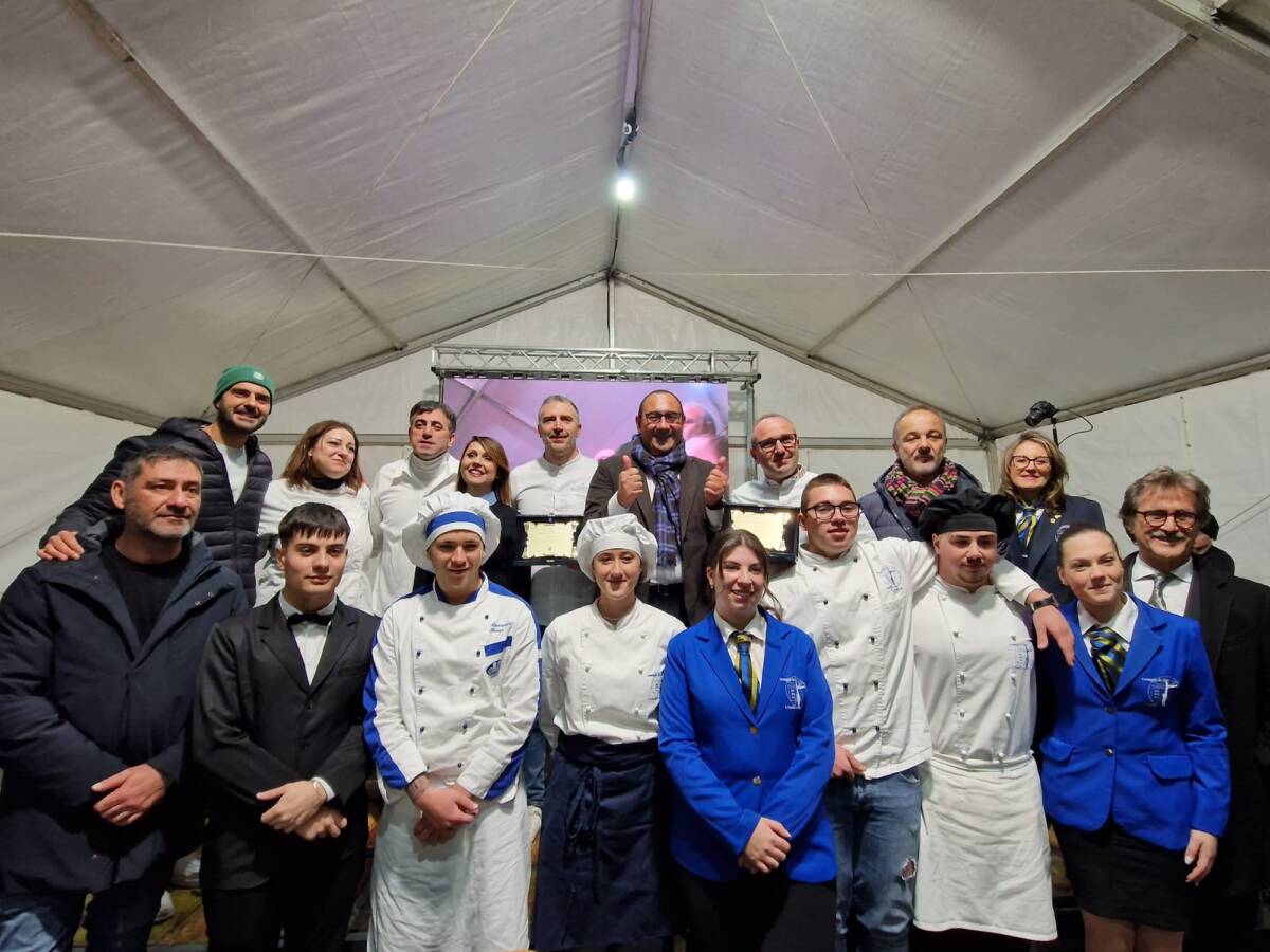 FIERA TARTUFI D’ABRUZZO: VINCONO CONTEST CULINARIO STUDENTI ALBERGHIERO DA VINCI DELL’AQUILA | Ultime notizie di cronaca Abruzzo