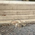 L’Aquila, danneggiata la Fontana Luminosa