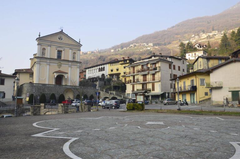 Adrara San Martino: Un Borgo di Storia e Tradizione