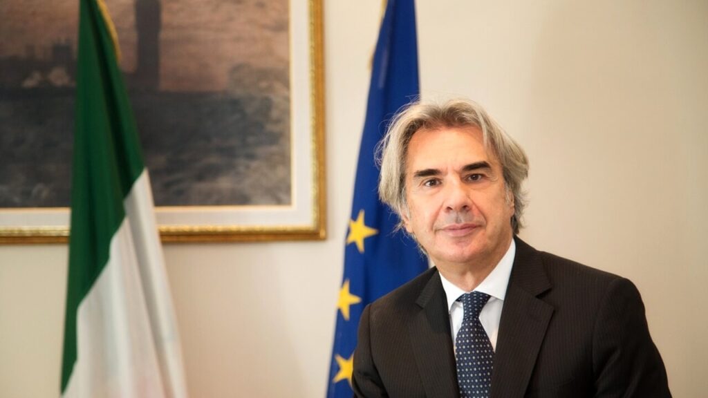 Foggia: Emesse Due Interdittive Antimafia contro Imprese Agricole di San Nicandro e Rignano Garganico Foggia: Emesse Due Interdittive Antimafia contro Imprese Agricole di San Nicandro e Rignano Garganico