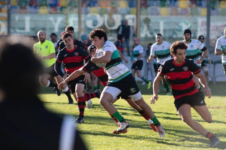RUGBY SERIE A: DERBY DEL CAPOLUOGO D’ABRUZZO, L’AQUILA VINCE 27 A 14 CONTRO IL PAGANICA | Notizie di cronaca
