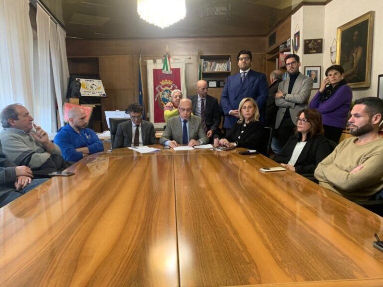 dopo l’ok al bilancio si apre un altro fronte