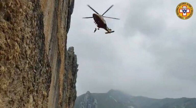 Soccorso alpino, tre salvataggi in montagna