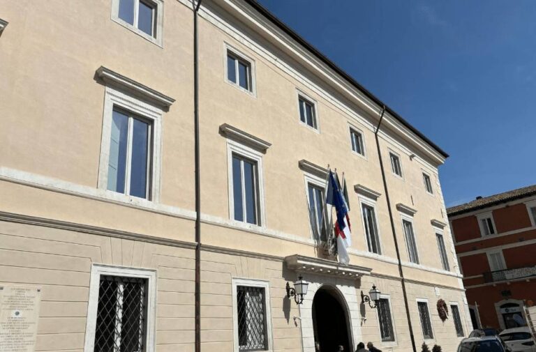 L’AQUILA: PD, “ORDINE DEL GIORNO URGENTE CONTRO SOPPRESSIONE SEDE CORTE DEI CONTI” | Notizie di cronaca
