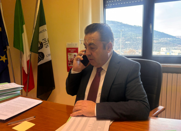 sedi comunali, l’assessore risponde all’opposizione