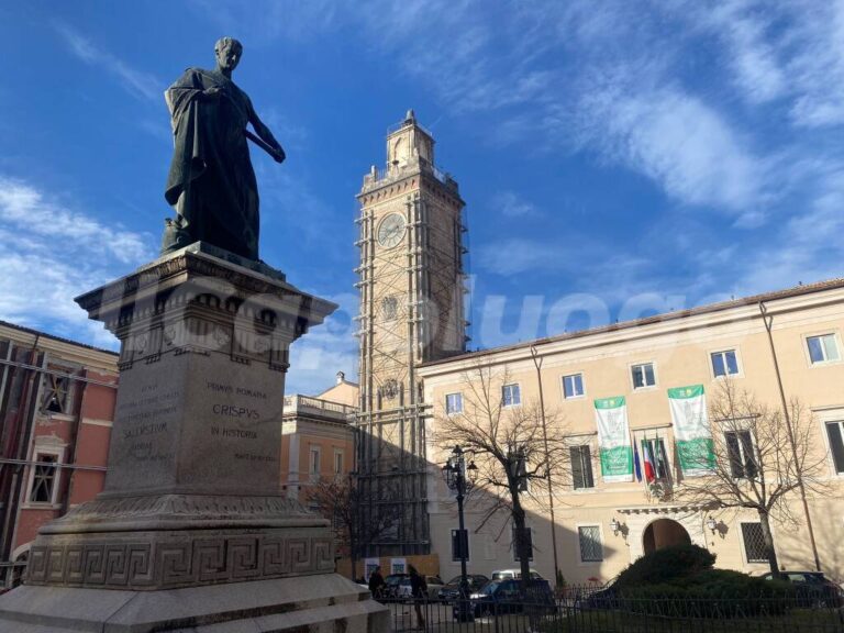 Consiglio comunale L’Aquila contro il trasferimento della Corte dei Conti a Napoli