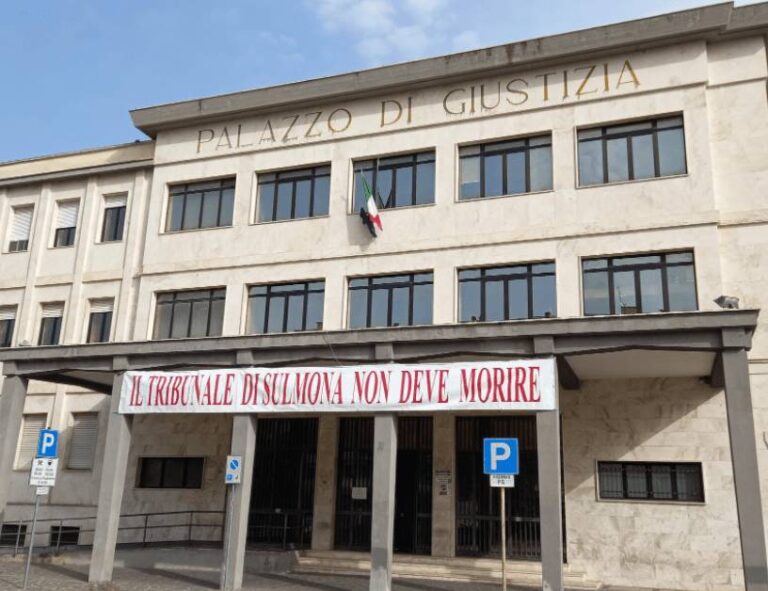 TRIBUNALE DI SULMONA A RISCHIO: FINA (PD), “TIRABASSI SI DIMETTA DA PRESIDENTE DEGLI AVVOCATI” | Notizie di cronaca