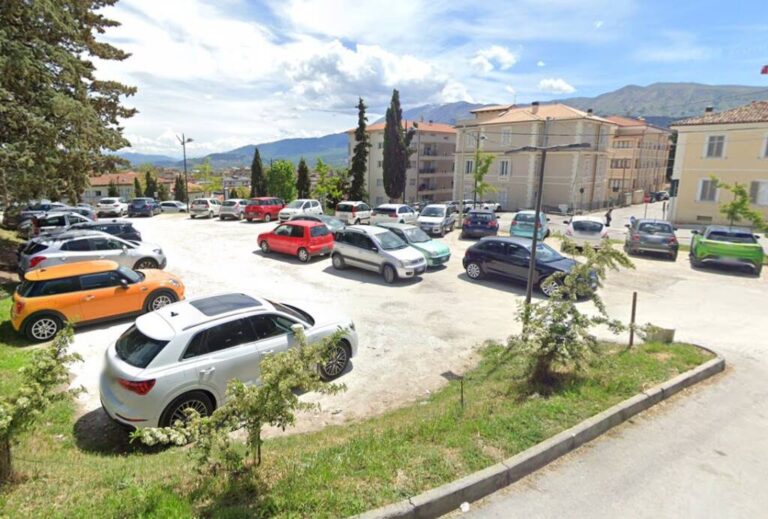 Parcheggio al Parco del Castello, scatta la procedura negoziata per i lavori