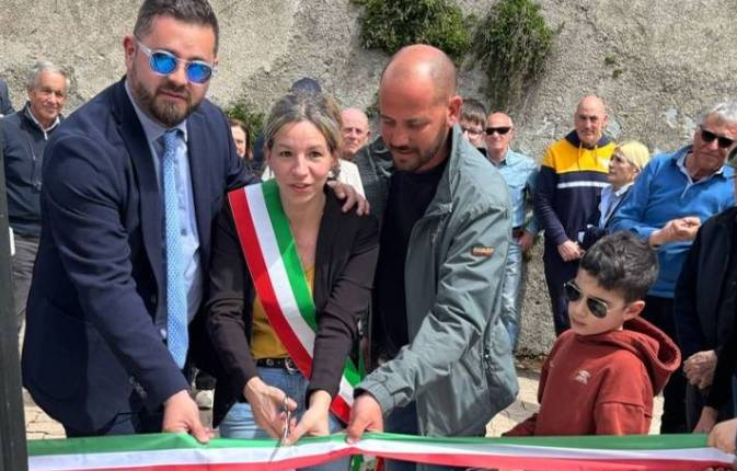L’AQUILA: RICONSEGNATA ALLA COMUNITA’ L’EX SCUOLA DI CASALINE, SARA’ CENTRO POLIFUNZIONALE | Notizie di cronaca