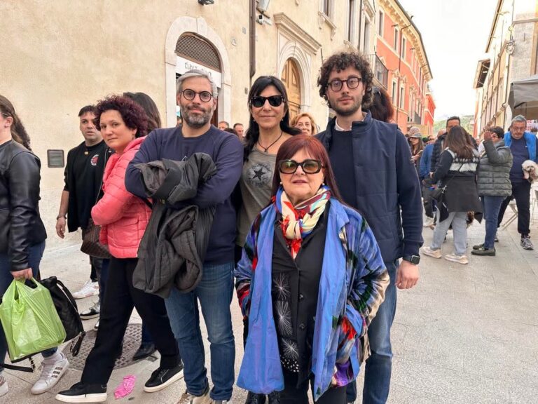 MANIFESTAZIONE CONTRO AZIENDA AGRICOLA ALL’AQUILA: CSX, “COMUNE E ASL FACCIANO IL LORO DOVERE” | Notizie di cronaca