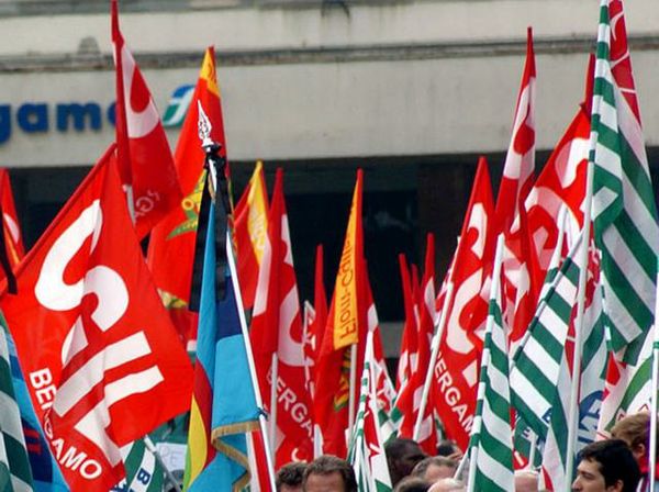 Aumento Irpef Abruzzo: sindacati in piazza