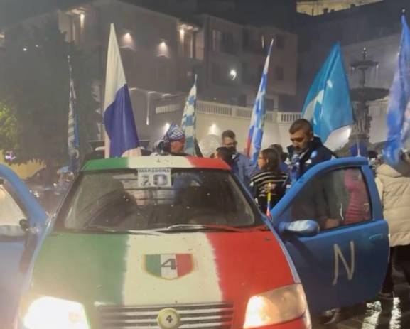 ESPLODE LA FESTA A CASTEL DI SANGRO: “L’ABRUZZO ASPETTA IL NAPOLI CAMPIONE D’ITALIA” | Notizie di cronaca
